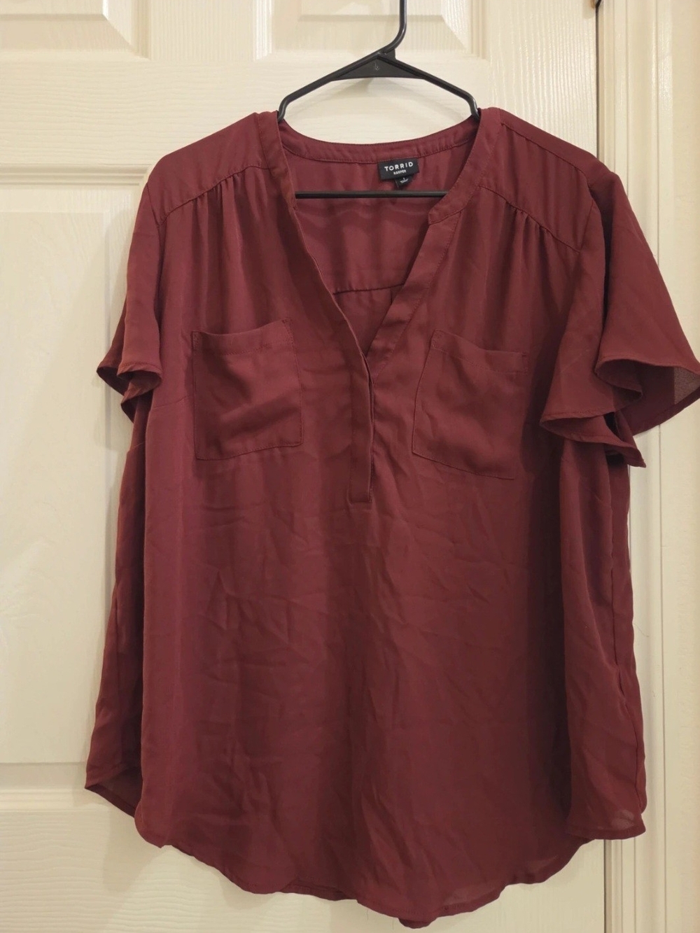 Torrid Harper Burgundy Split V Pullover Blouse Size 1
